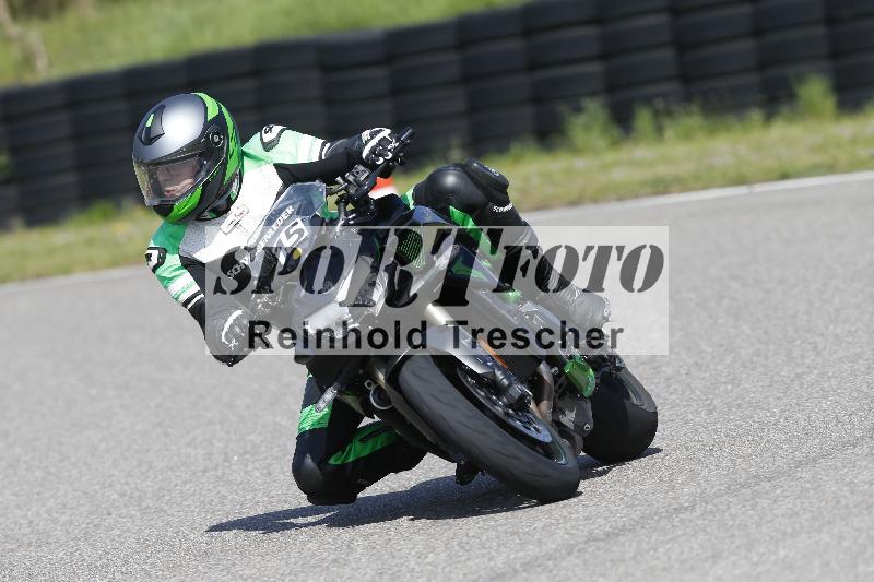 Archiv-2025/09 22.04.2025 Cornu Master School ADR/rot-rouge/15